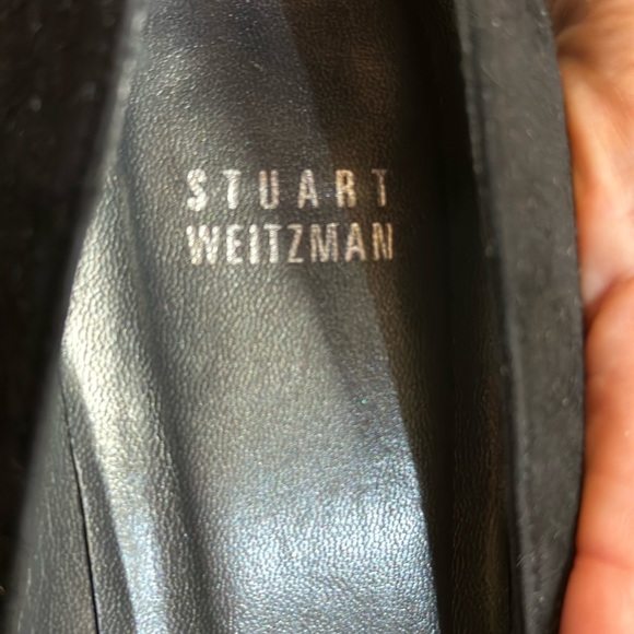 In classic black suede with perfect round toe.Great condition & comfortable 👠 - Picture 3 of 4